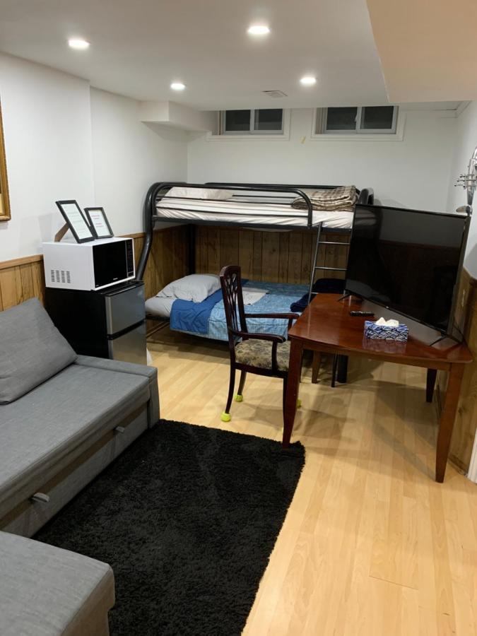 Big Oasis Studio Near Airport Yyz Hotel Toronto Exterior foto